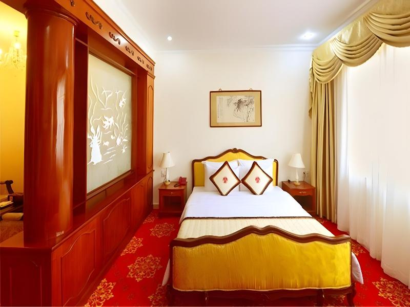 Tan Son Nhat Hotel - 66A Pho Quang image