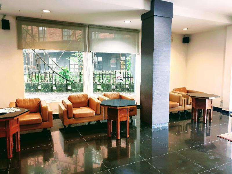 Golden Court Hotel Pelangi image
