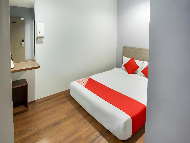 Dream House Hotel image
