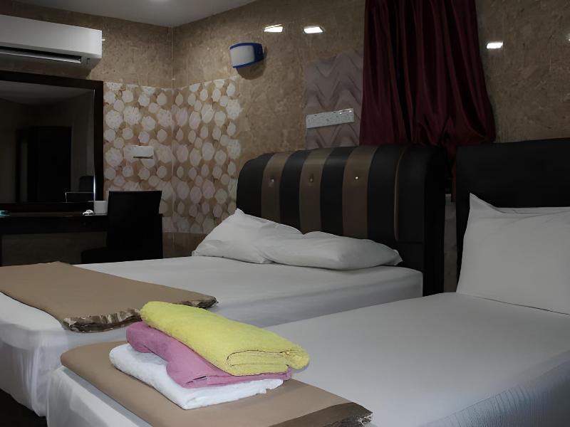 New Wave Hotel Melawati image