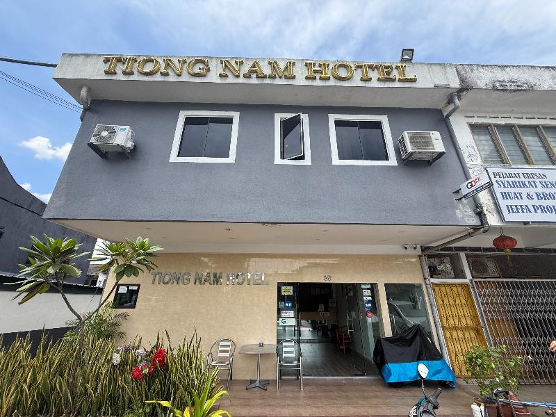 Tiong Nam Hotel