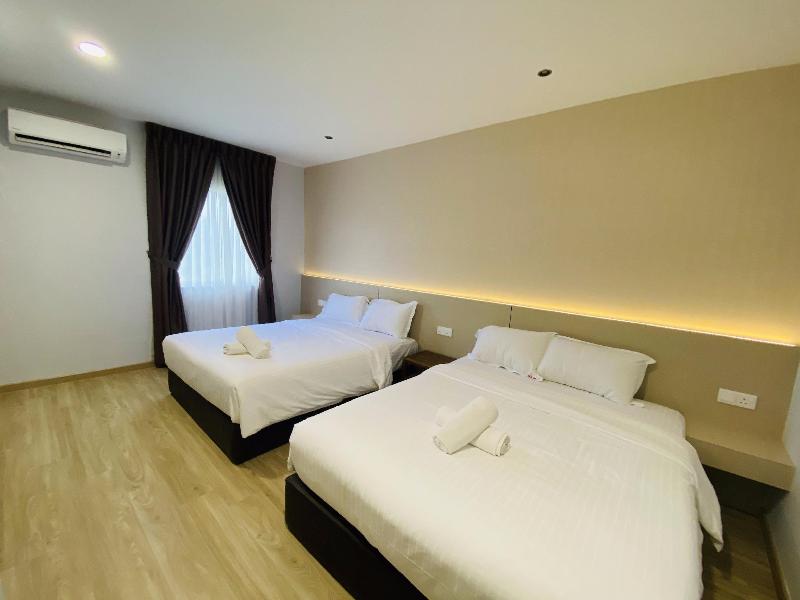 U & Me Hotel image