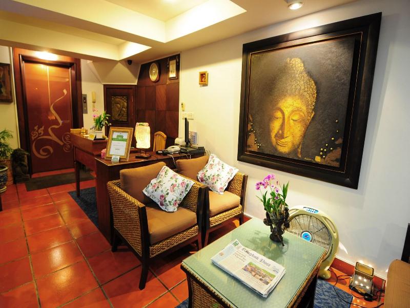 Baan Sukhumvit Soi 20 image