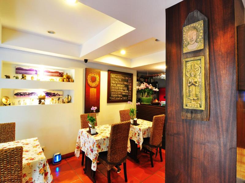 Baan Sukhumvit Soi 20 image