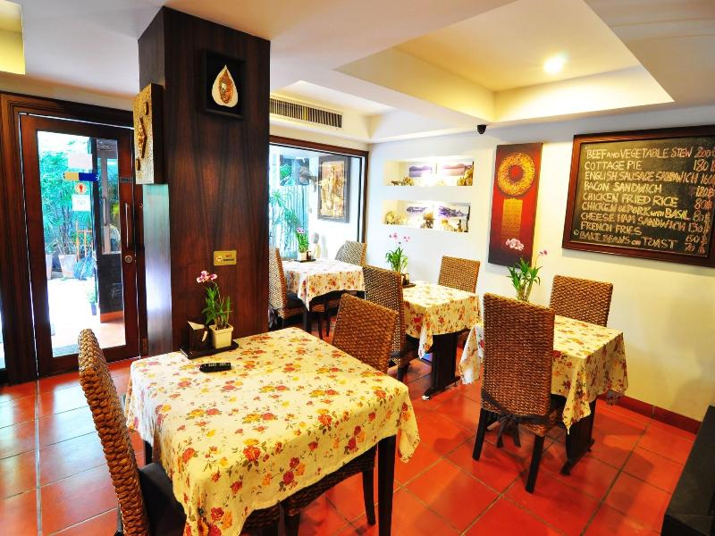 Baan Sukhumvit Soi 20 image