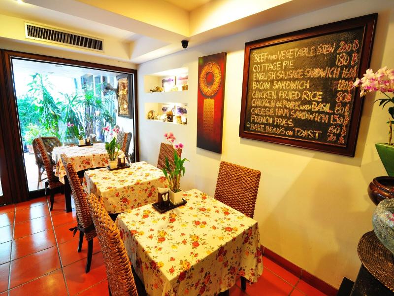 Baan Sukhumvit Soi 20 image