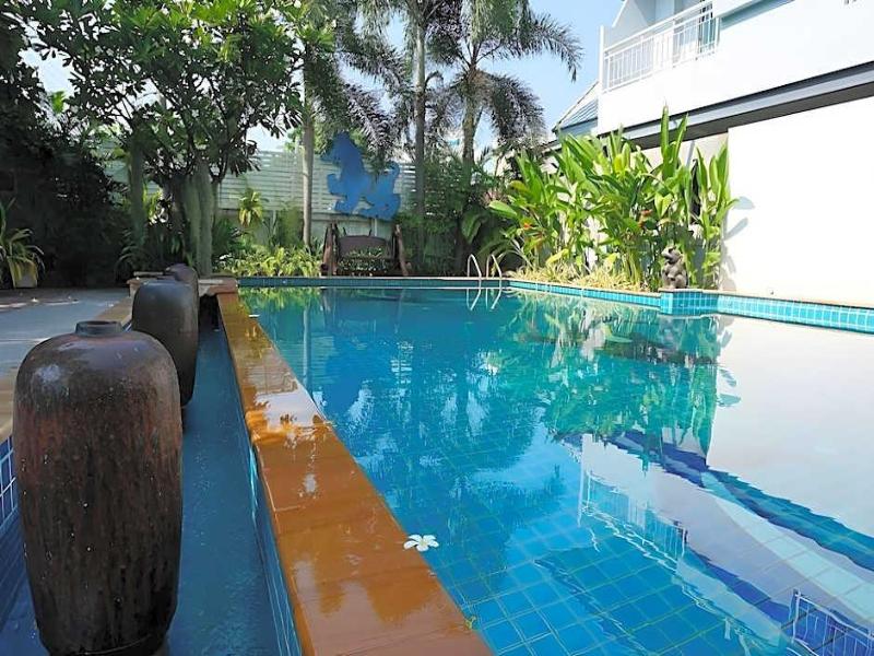 Baan Suksiri Hotel image
