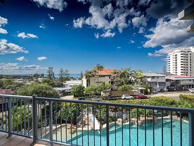 Endless Summer Resort image