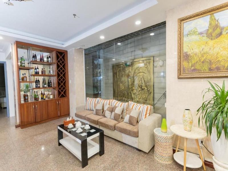 A25 HOTEL - 14 LUONG HUU KHANH image