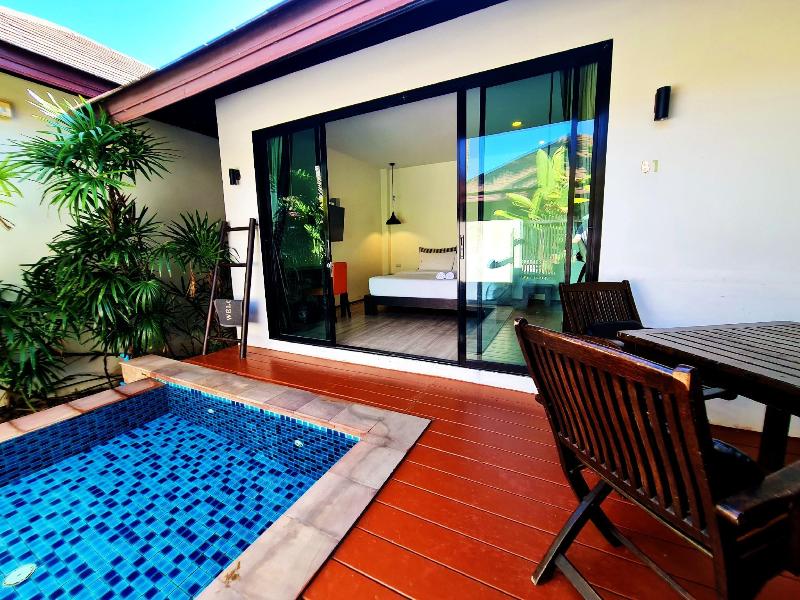 Chidlom Resort image