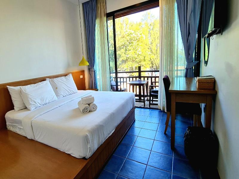 Chidlom Resort image