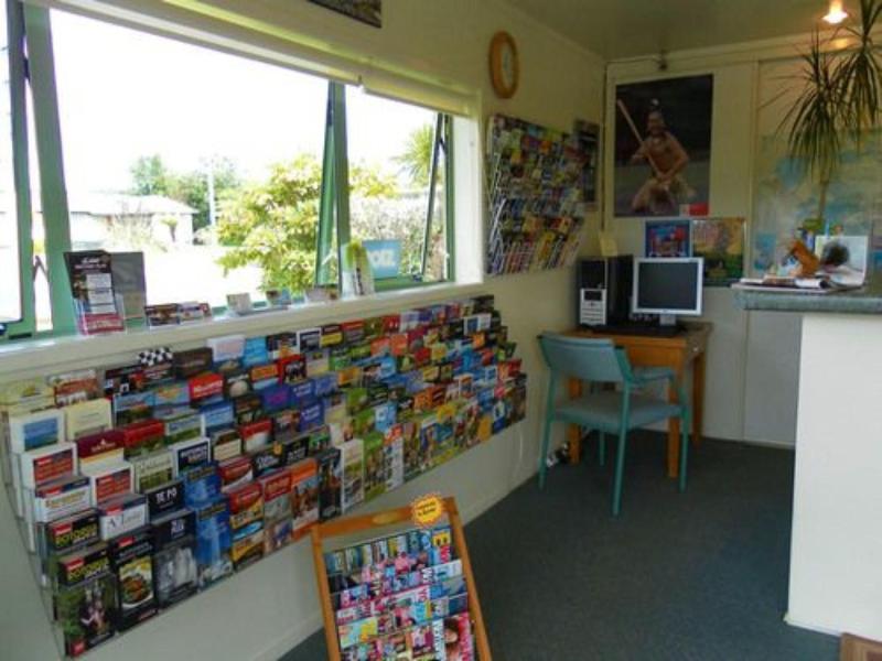 Birchwood Spa Motel image