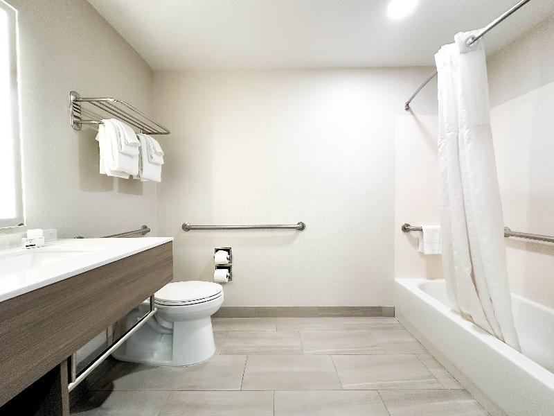 Holiday Inn Express Clermont Se – West Orlando image