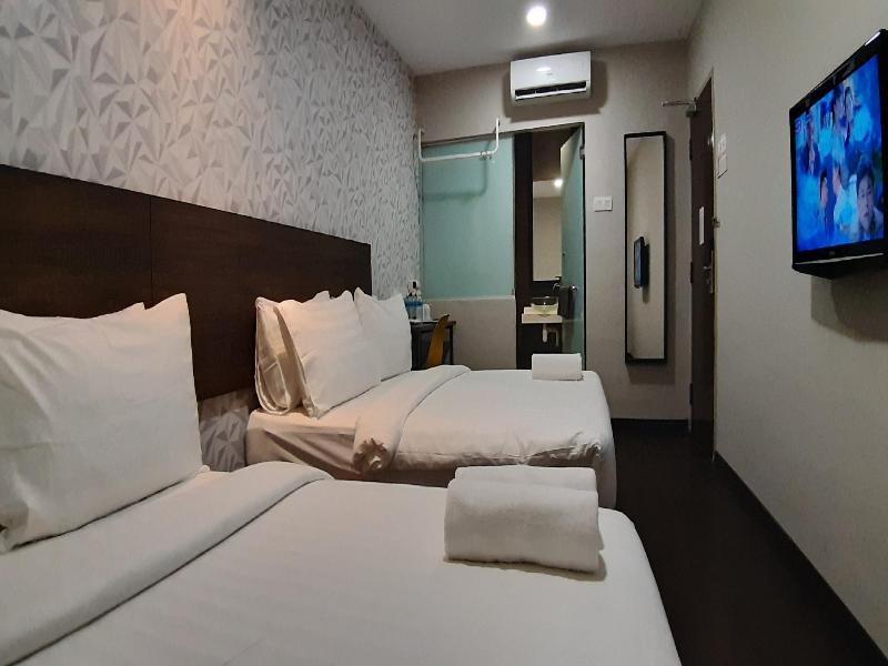 Checkin Hotel image