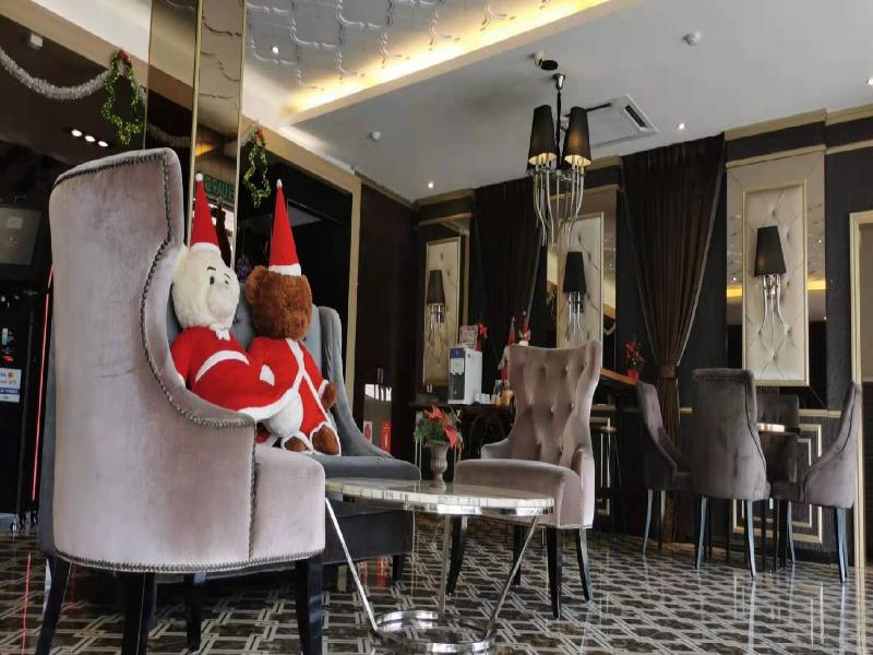 Hermess Hotel image