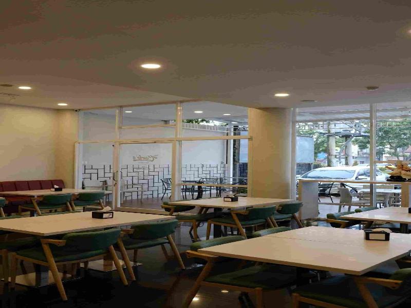 Splash Hotel Bengkulu image