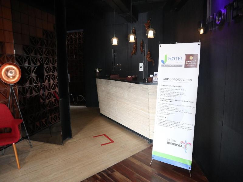 J Hotel Kuta image
