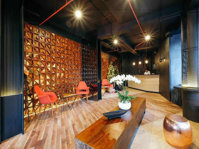 J Hotel Kuta image