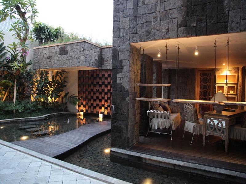 Berry Amour Villas image