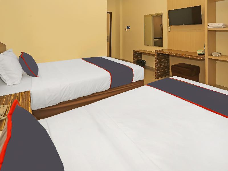 Collection O 92130 Hotel Fiducia Kaji image
