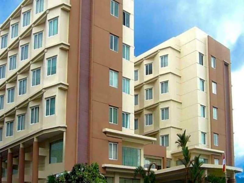 Manado Quality Hotel image