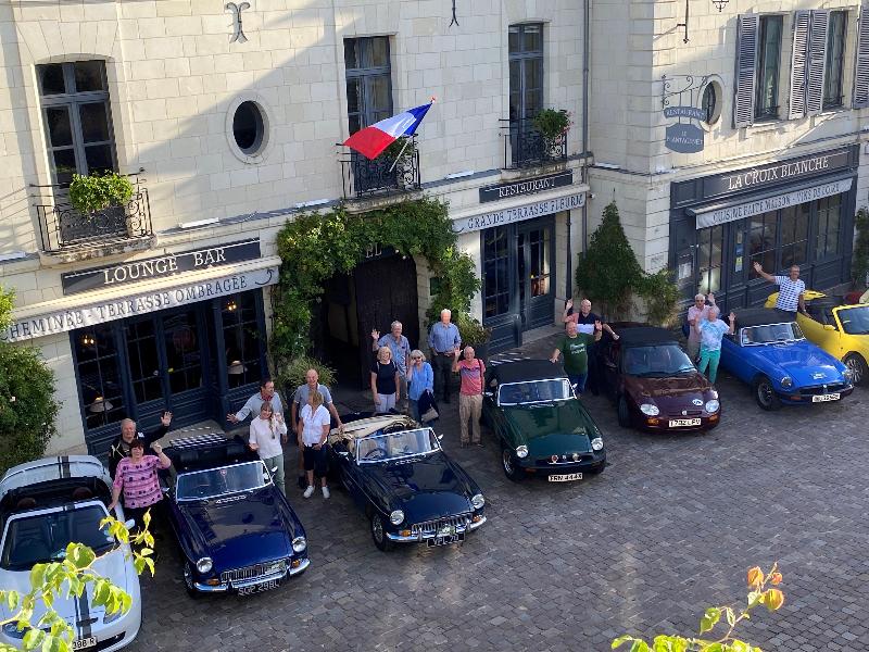 Hotel La Croix Blanche Fontevraud image