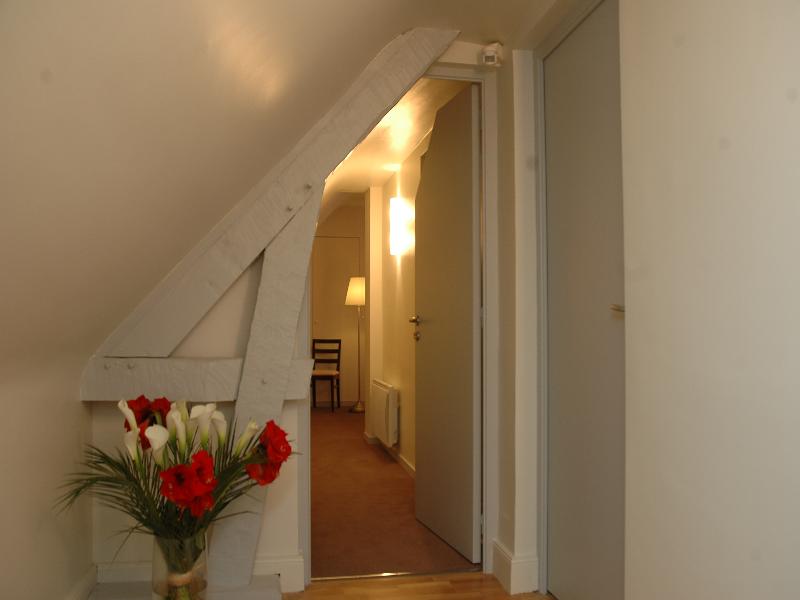 Hotel La Croix Blanche Fontevraud image