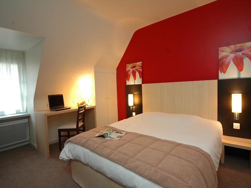 Hotel La Croix Blanche Fontevraud image