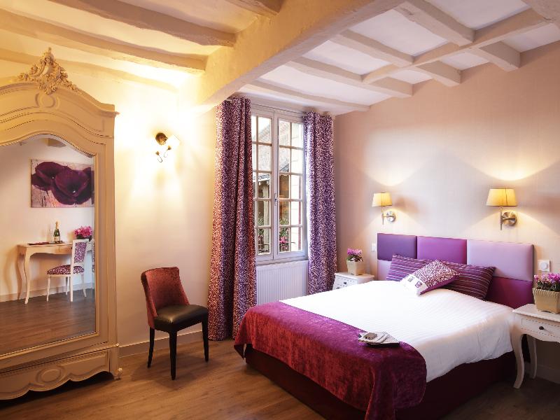 Hotel La Croix Blanche Fontevraud image