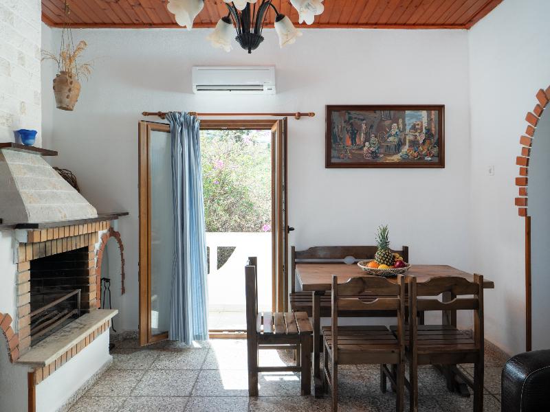 Spiros-Soula Family Hotel & Thematic Suites image