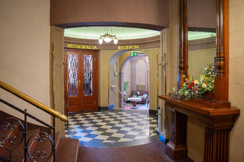 Polonia Hotel image