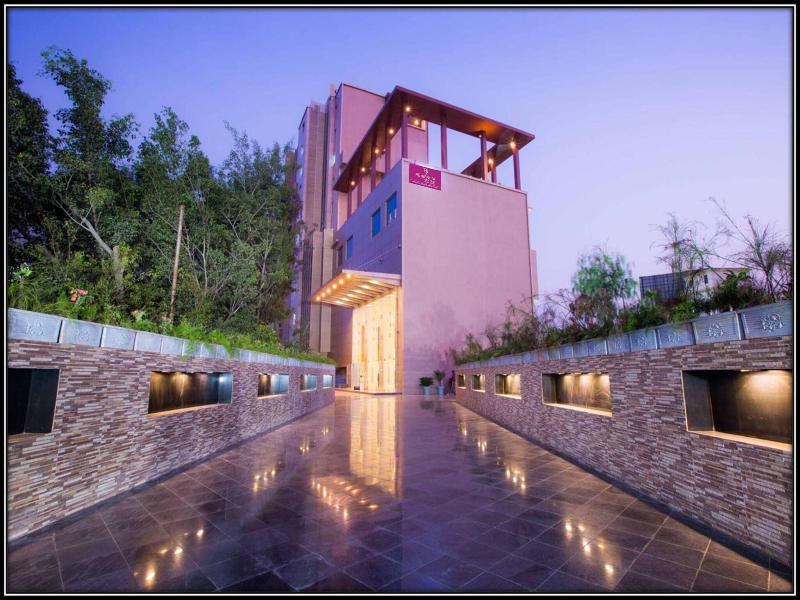 Grand Exotica Business Hotel, Pune image