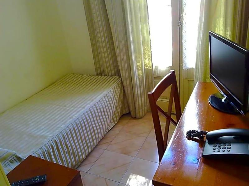 Toledano image