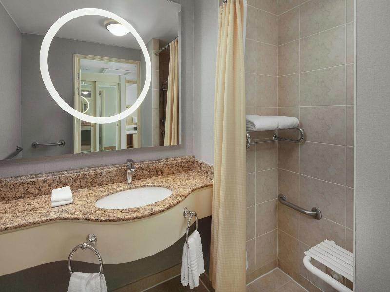Courtyard by Marriott Tbilisi image