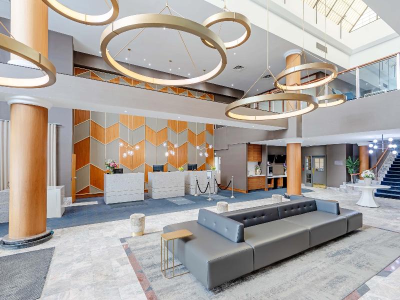 Sandman Signature Mississauga Hotel image