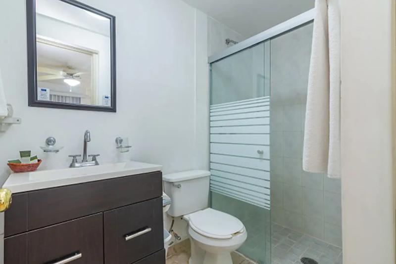 European life Style Executive Suites & Gallery image