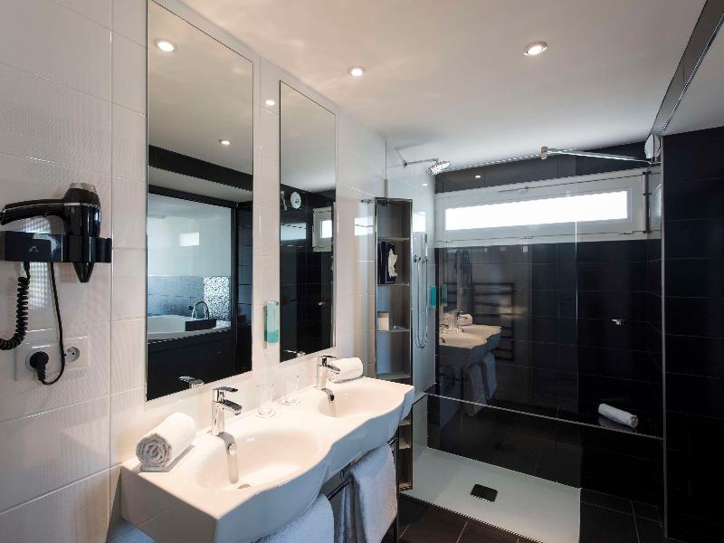 Les Pins Thalasso SPA Valdys image