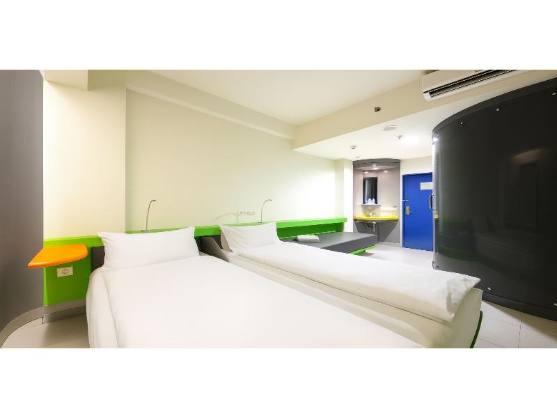 TreePark Hotel BSD City image