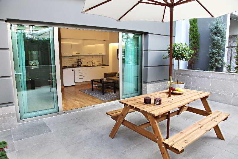 Chakra Suites image