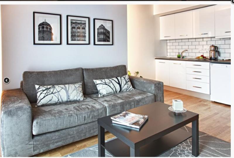 Chakra Suites image