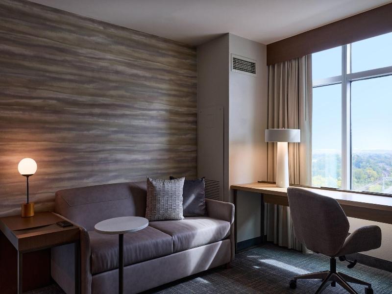 Residence Inn Arlington Capital View image