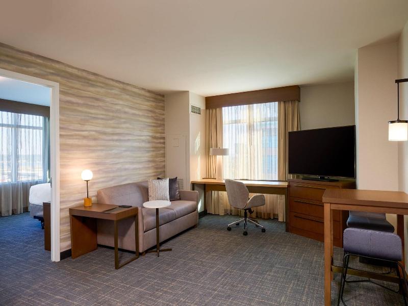 Residence Inn Arlington Capital View image