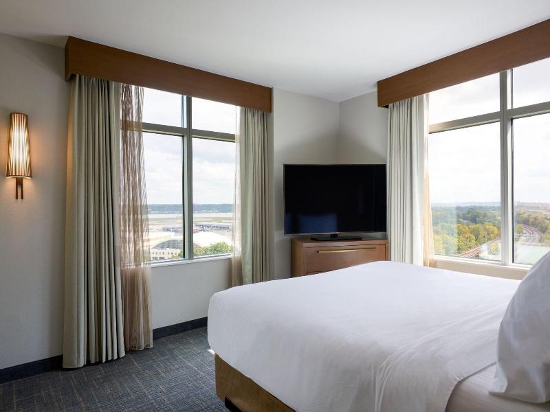 Residence Inn Arlington Capital View image