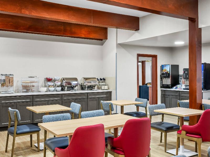 Comfort Inn & Suites image