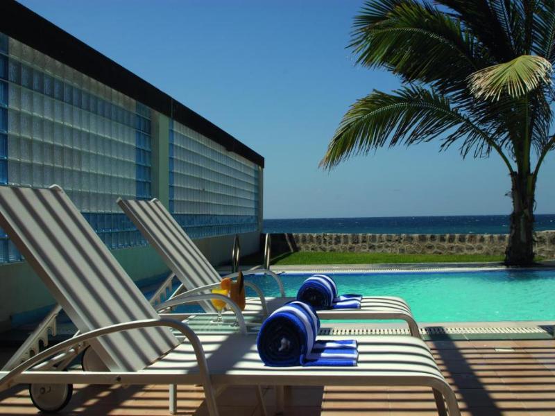 Al Nawras Island Resort image