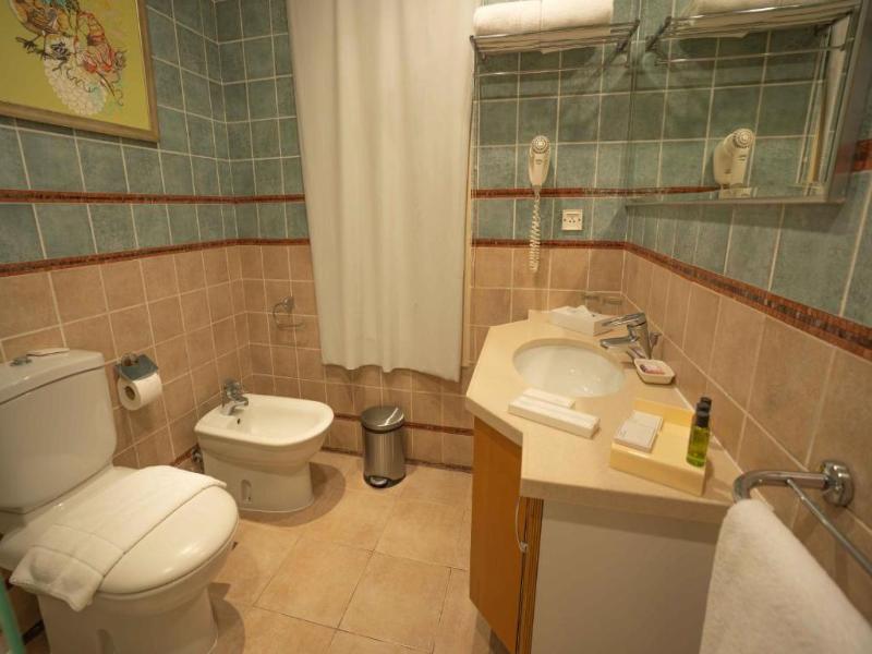 Al Nawras Island Resort image