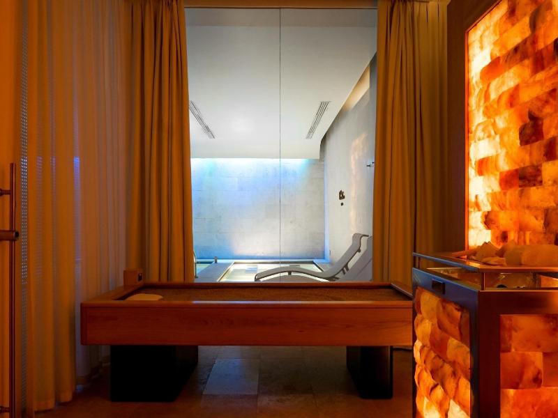 Palazzo Montemartini Hotel By Radisson Collection image