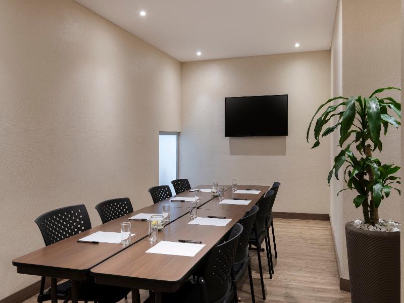 Hampton by Hilton Cartagena image