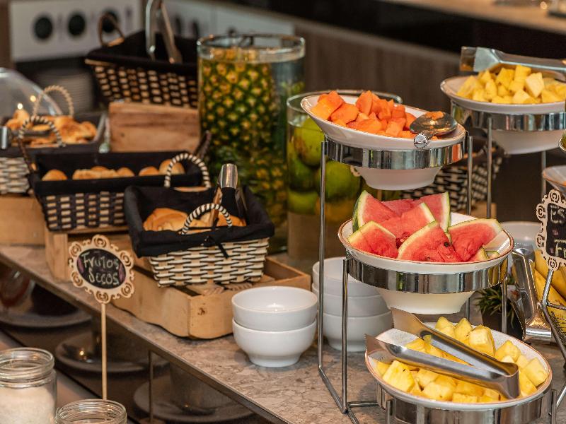 Hampton by Hilton Cartagena image