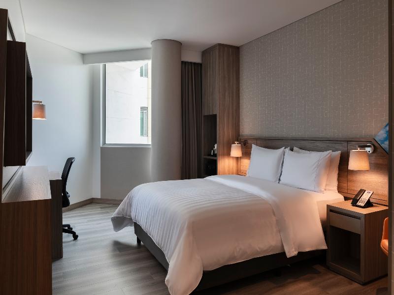 Hampton by Hilton Cartagena image